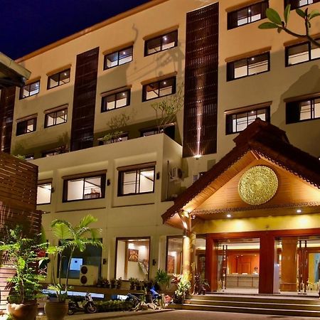 Thapaeplacehotel Chiang Mai Ngoại thất bức ảnh