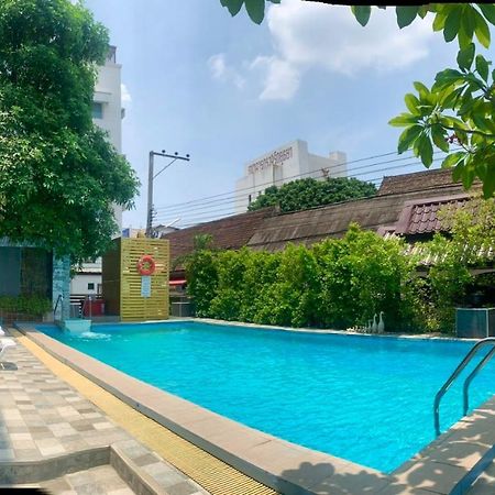 Thapaeplacehotel Chiang Mai Ngoại thất bức ảnh
