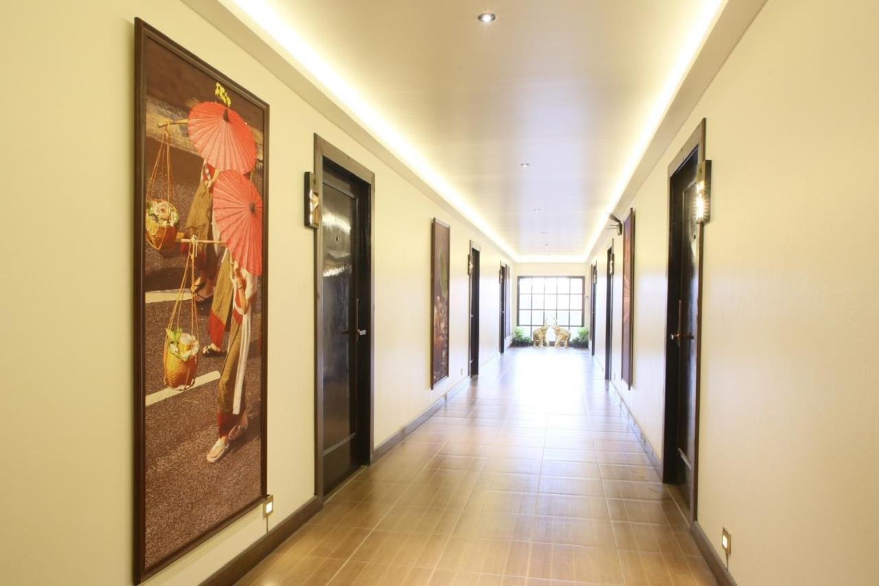 Thapaeplacehotel Chiang Mai Ngoại thất bức ảnh