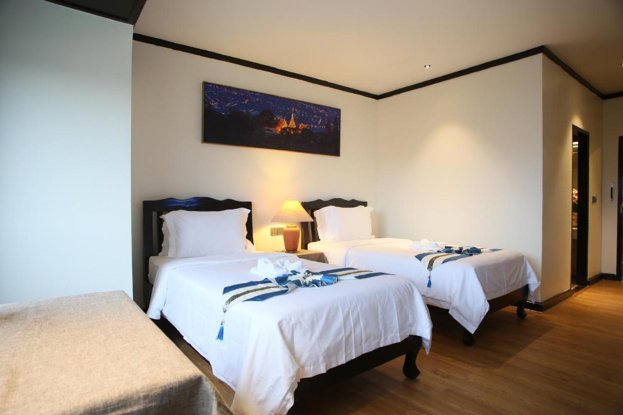 Thapaeplacehotel Chiang Mai Ngoại thất bức ảnh