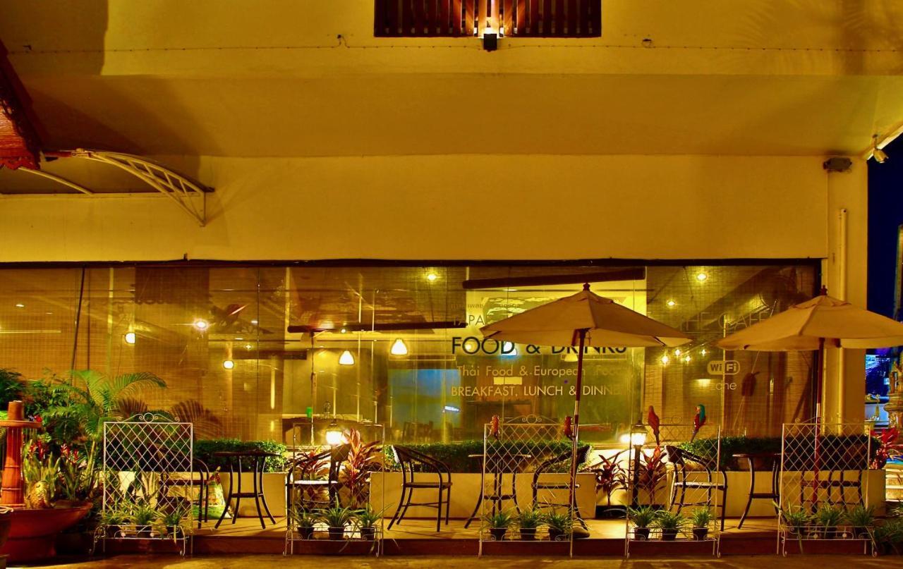 Thapaeplacehotel Chiang Mai Ngoại thất bức ảnh