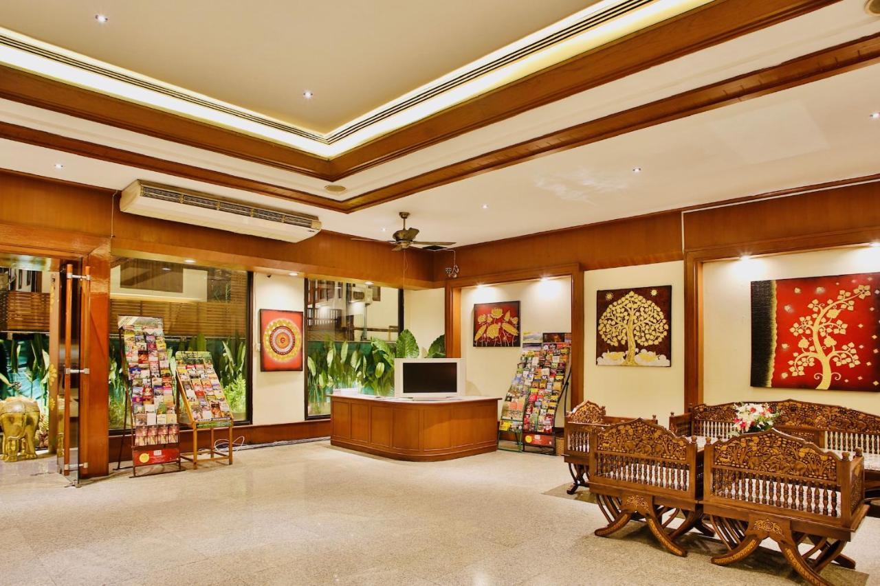 Thapaeplacehotel Chiang Mai Ngoại thất bức ảnh