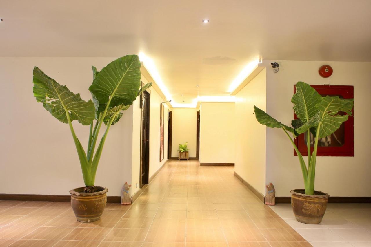 Thapaeplacehotel Chiang Mai Ngoại thất bức ảnh