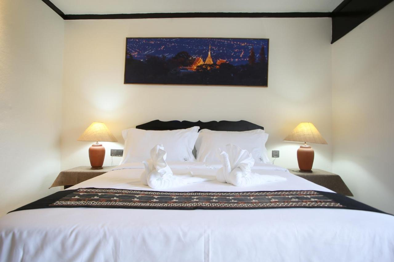 Thapaeplacehotel Chiang Mai Ngoại thất bức ảnh